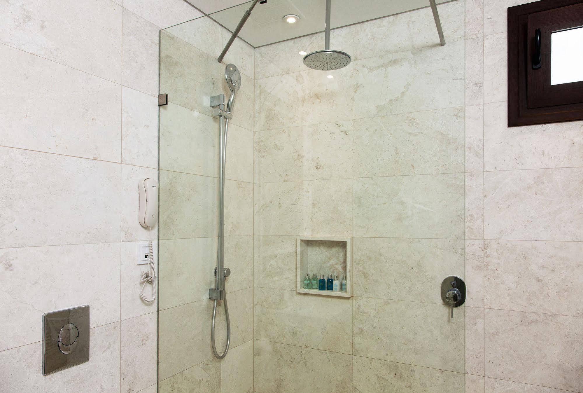 Ayia Marina Suites Uranopoli Exteriér fotografie